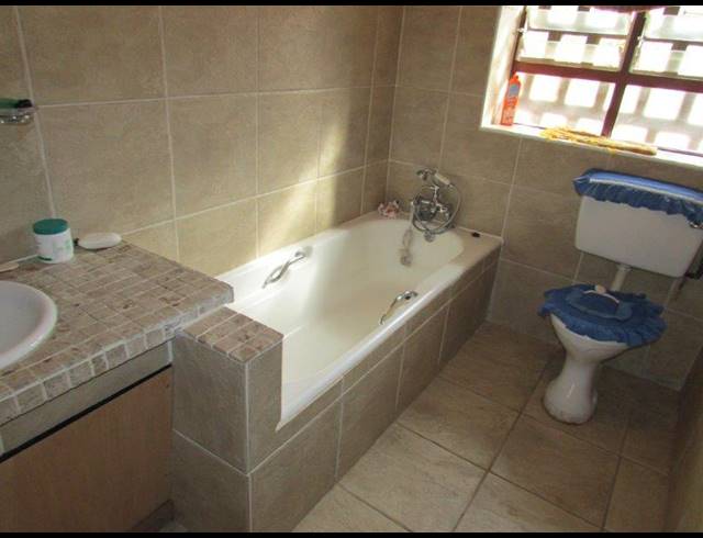 3 BEDROOM DUPLEX FOR SALE IN ST MICHAELS ON SEA